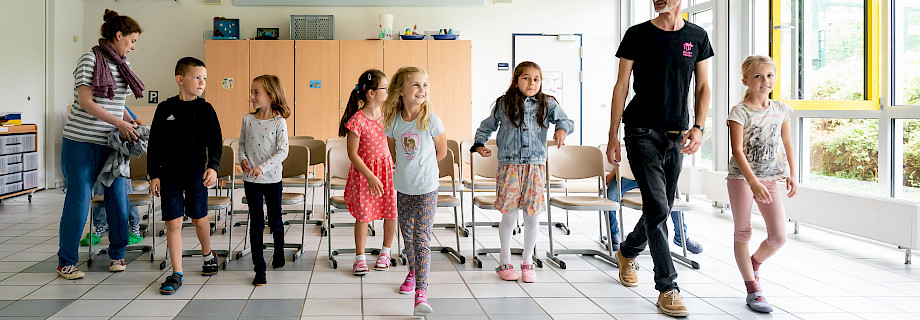 "Am Leuchtturm gibt es Erdbeereis" in der Grundschule am Sommerberg, Weilrod, 2023, Foto: Katrin Schander