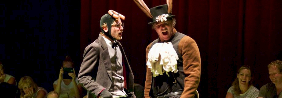 Vom kleinen Maulwurf, der wissen wollte, wer ihm auf den Kopf gemacht hat - Meener Monster, Amsterdam (NL), Fotos: Christiaan Bloem